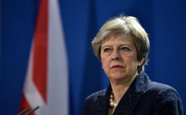 Theresa May plaude l’investimento di Equinix a Londra